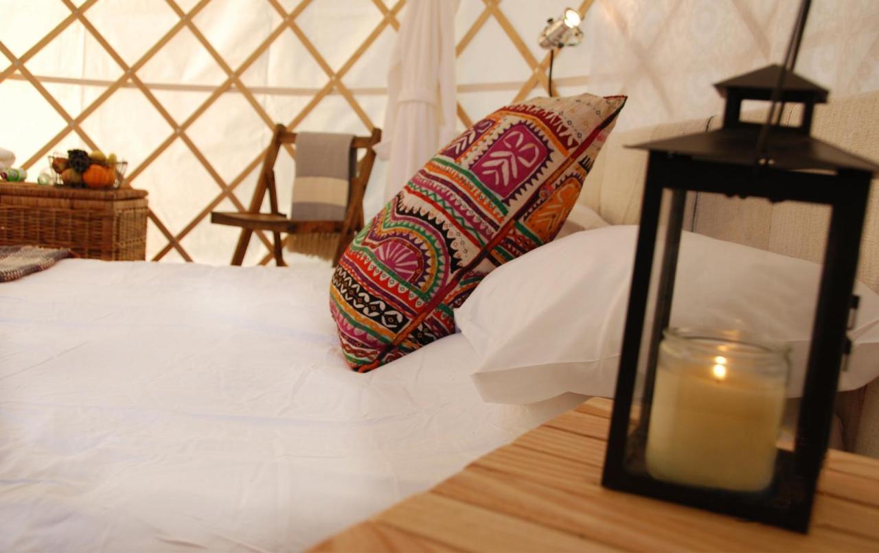 Festival Yurts Hay-On-Wye Hotel Екстериор снимка